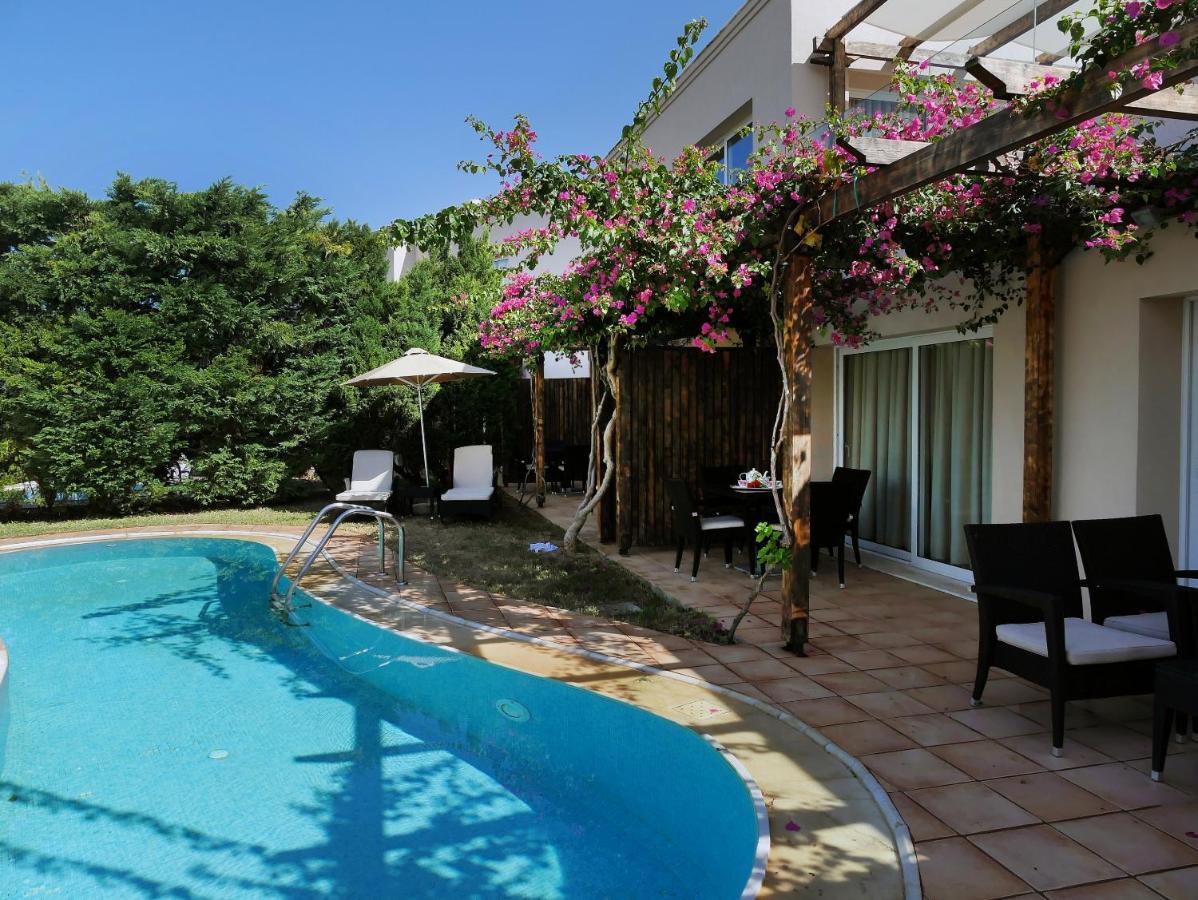 Resort Out Of The Blue Resort & Spa 5*