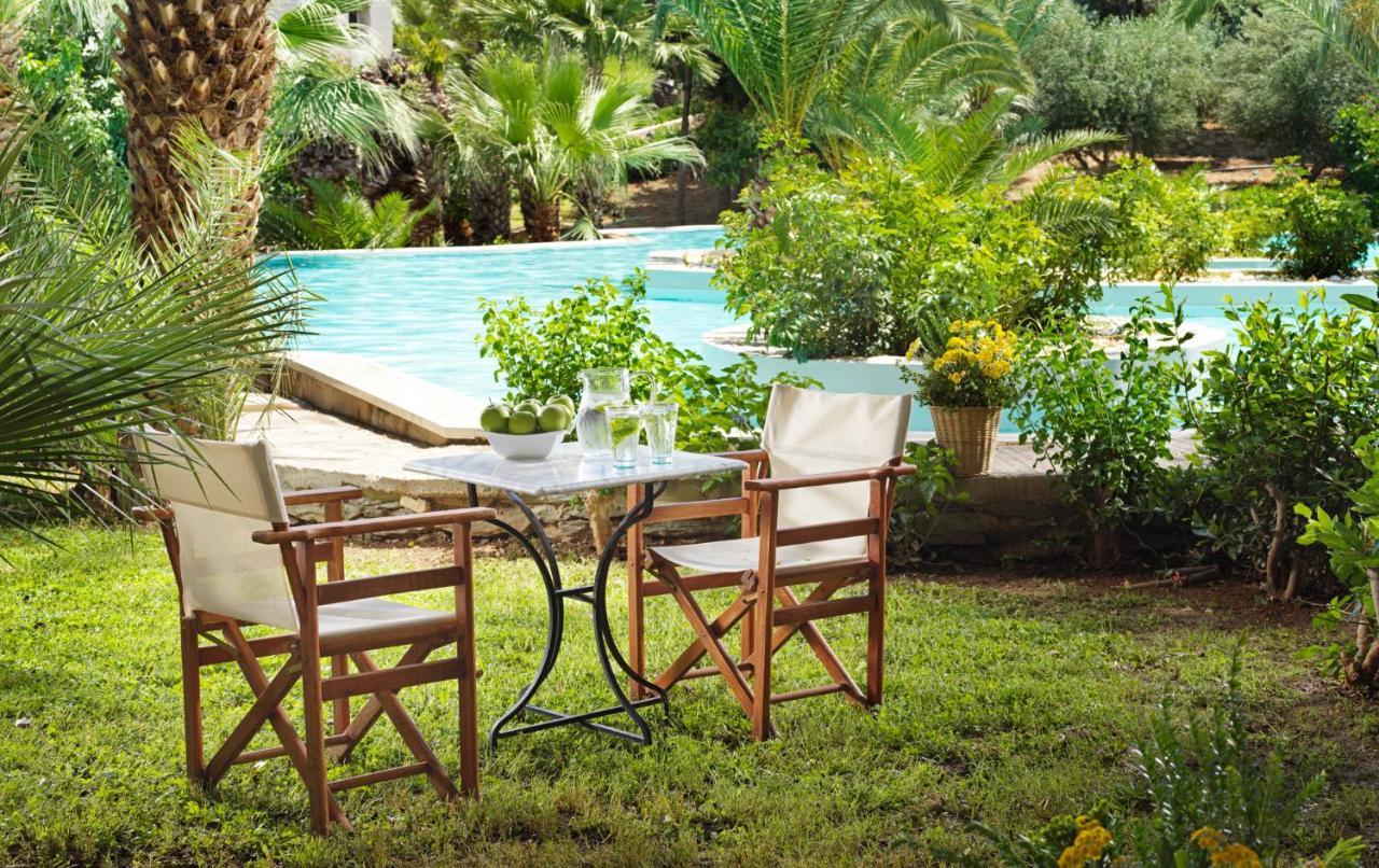Resort Out Of The Blue Resort & Spa
