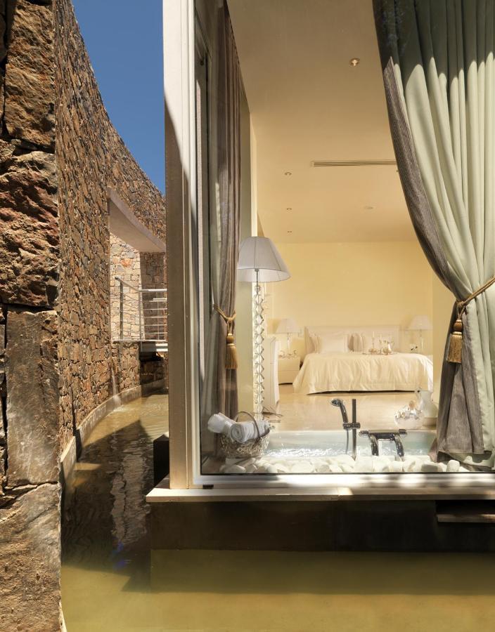 Out Of The Blue Resort & Spa 5* Agia Pelagia (Crete)
