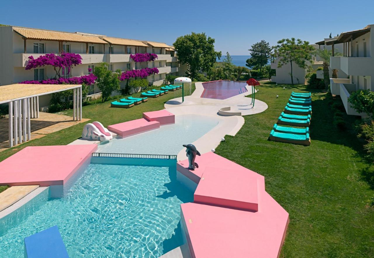 Out Of The Blue Resort & Spa