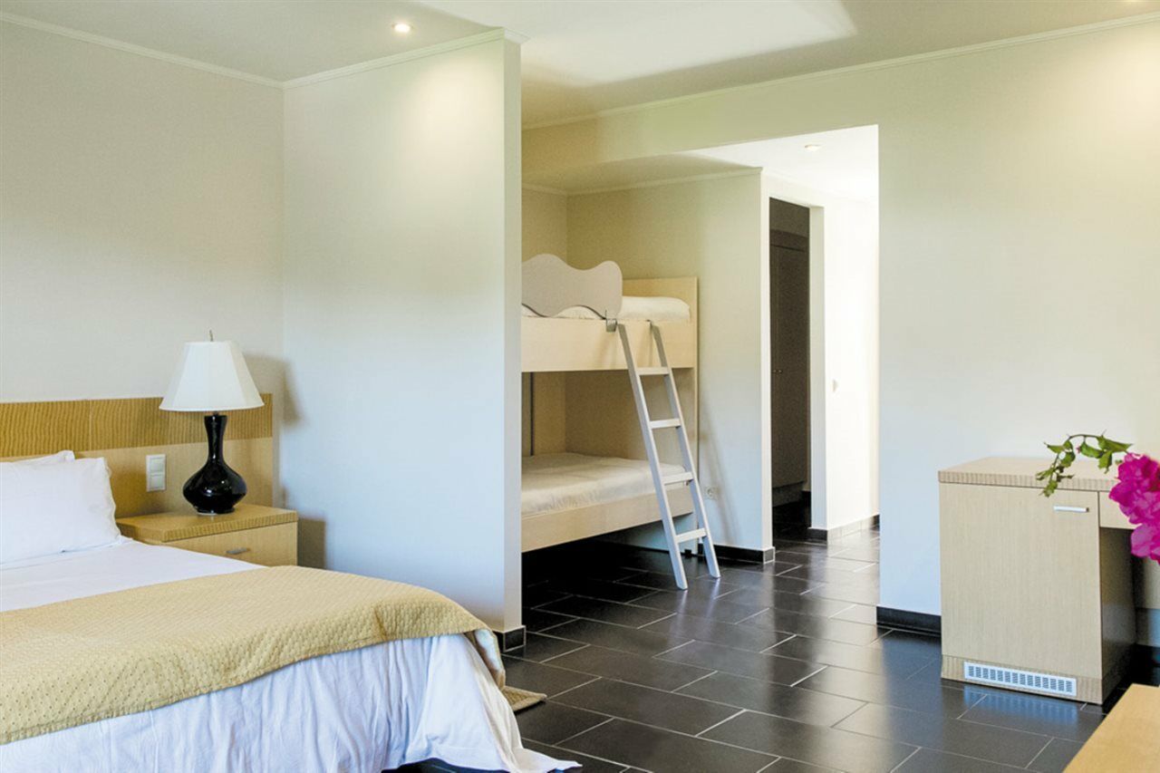 Resort Out Of The Blue Resort & Spa Agia Pelagia (Crete)