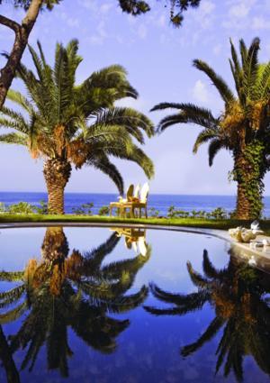 Resort Out Of The Blue & 5*